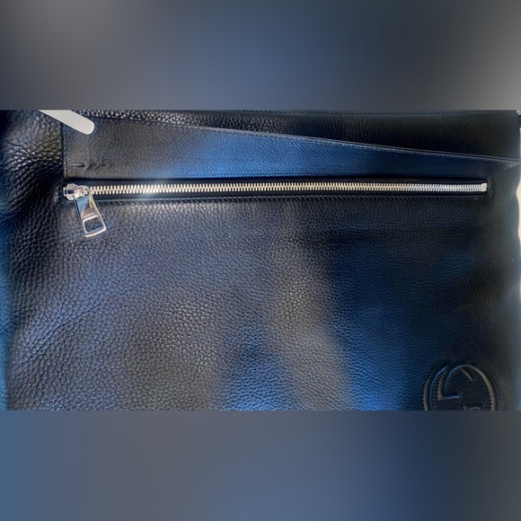 GUCCI Soho Large Black Pebble Leather Clutch - Picture 7 of 15